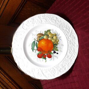 *** MARLBOROUGH *** Old English Ironstone 9" / SALAD PLATE / Gold Edging